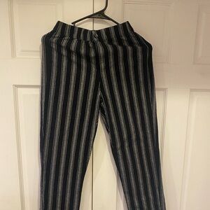 Striped cotton black and white ankle-length trousers.